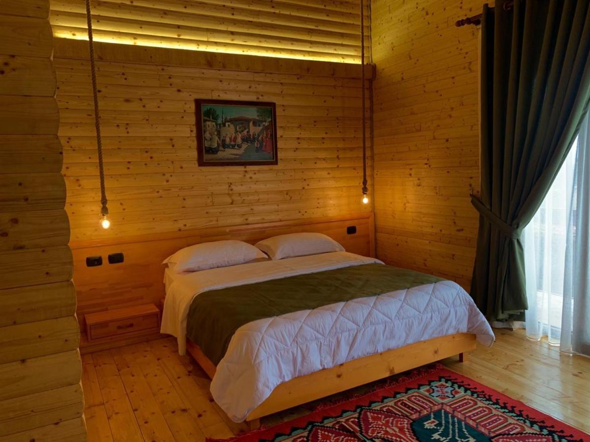 מלון שקודר Wooden House מראה חיצוני תמונה